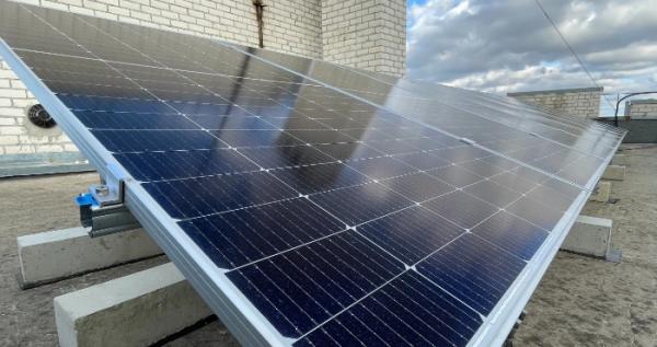 Сонячна електростанція із системами резервного живлення запрацювала у Миколаївській обласній клінічній лікарні. Ілюстративне фото Сонячна електростанція із системами резервного живлення запрацювала у Миколаївській обласній клінічній лікарні. Ілюстративне фото